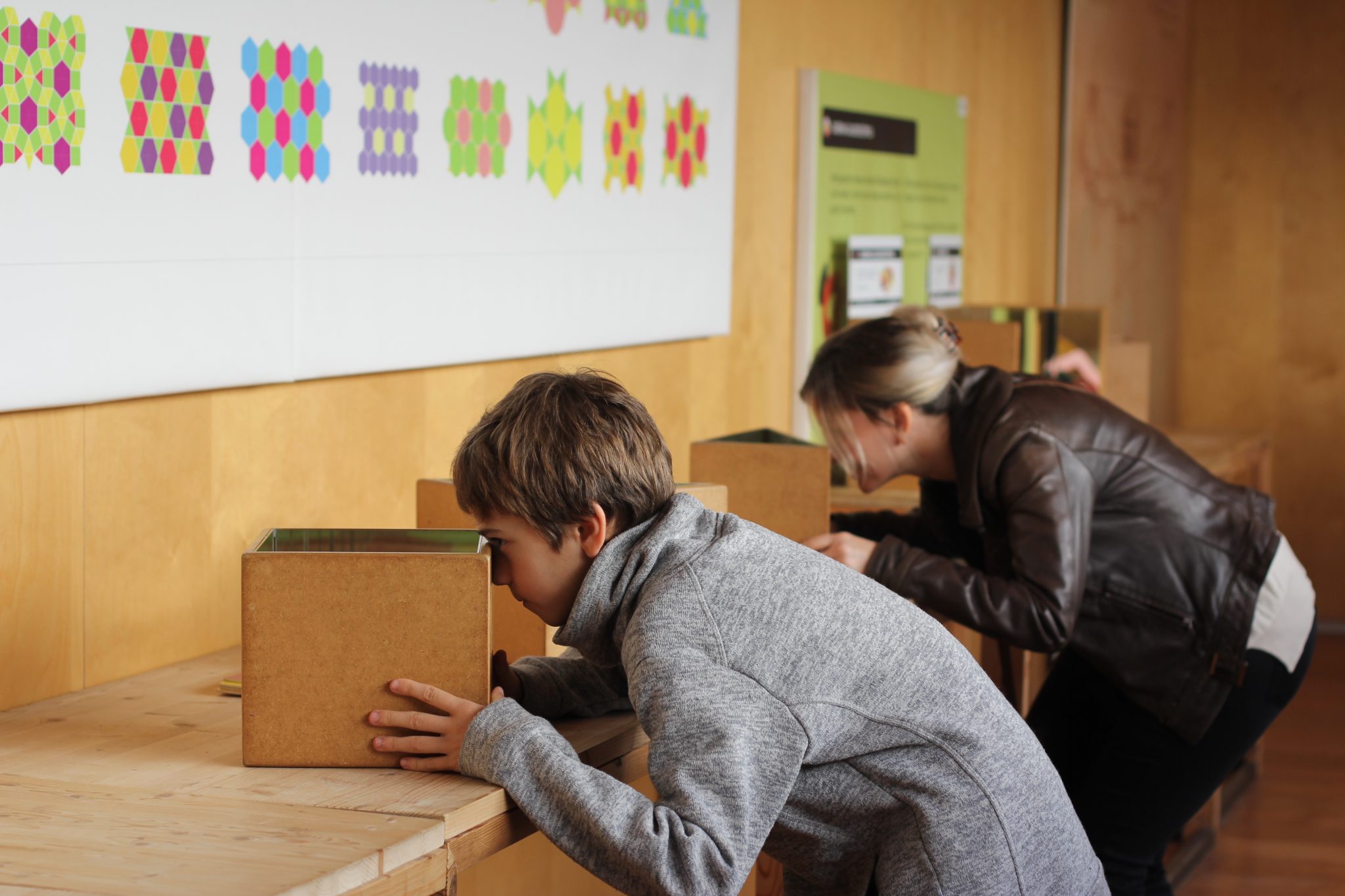 cornella_miralls_mosaics